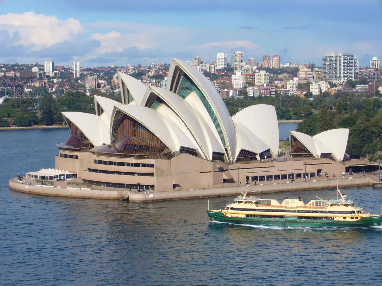 Sydney-Opera-House-Port-Jackson